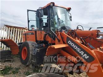 Doosan DL 300-3 Utovarivači na točkove