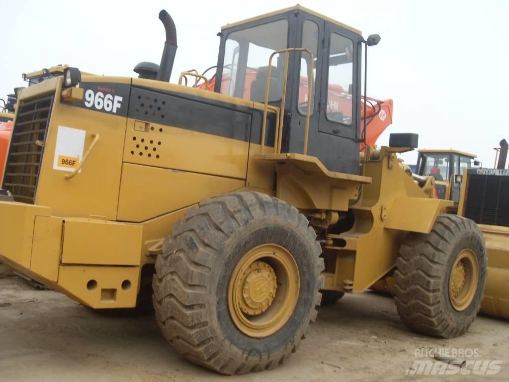 CAT 966 F Utovarivači na točkove