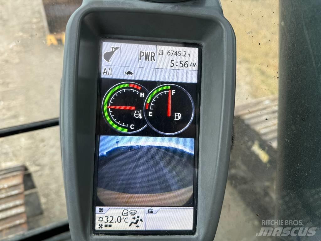 DEERE 210G LC Bageri guseničari
