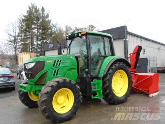John Deere 6115 M Traktori