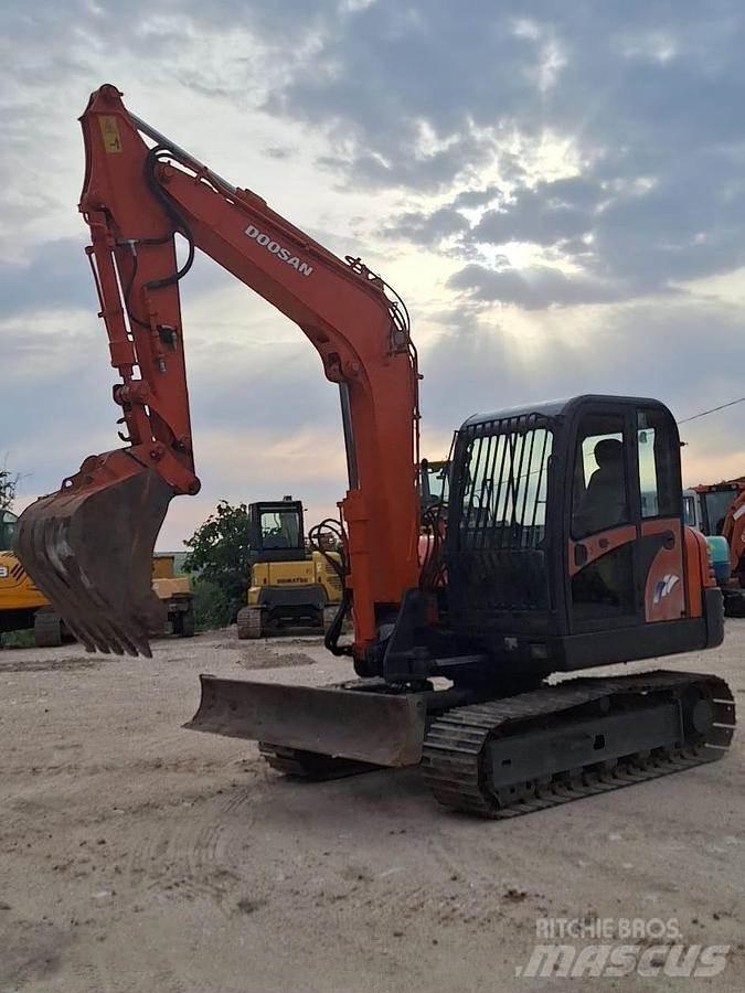 Doosan SOLAR 75V Polovni specijalni bageri