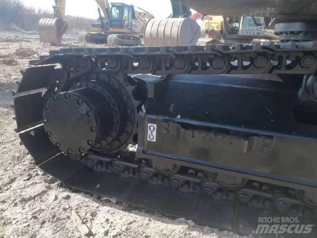 Hitachi ZX 200 Bageri guseničari