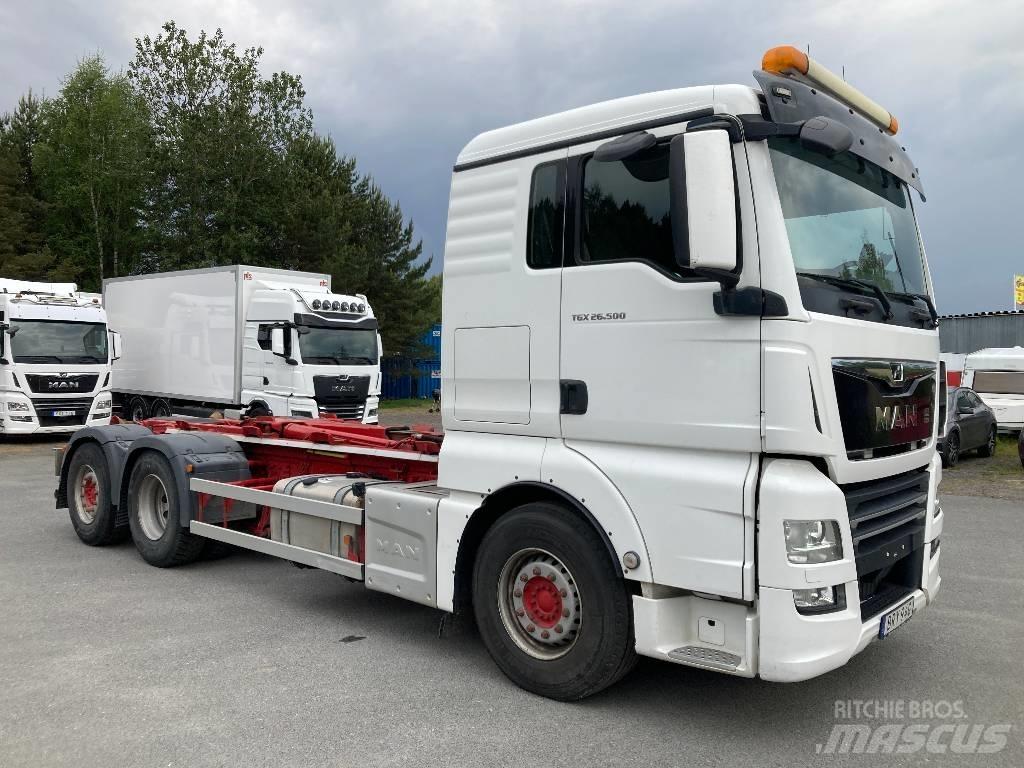 MAN TGX 26.500 6X2 Rol kiper kamioni sa kukom za podizanje tereta