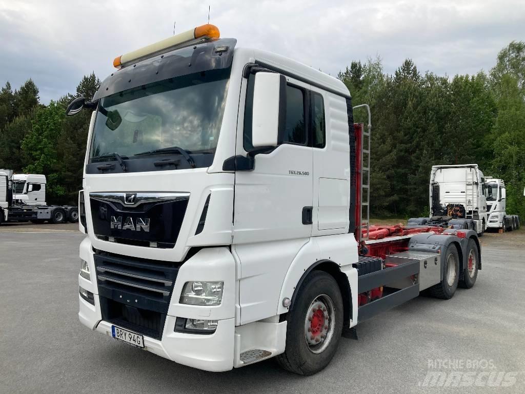 MAN TGX 26.500 6X2 Rol kiper kamioni sa kukom za podizanje tereta
