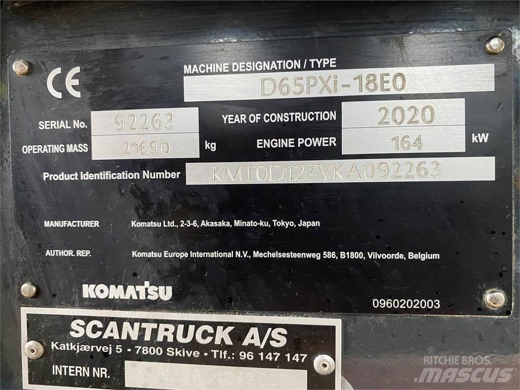 Komatsu D65PXI-18 Buldožeri guseničari