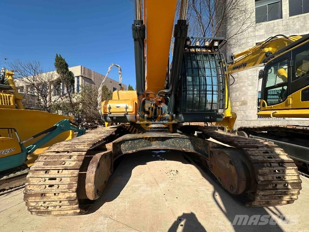 Hyundai Robex 520 VS Bageri guseničari