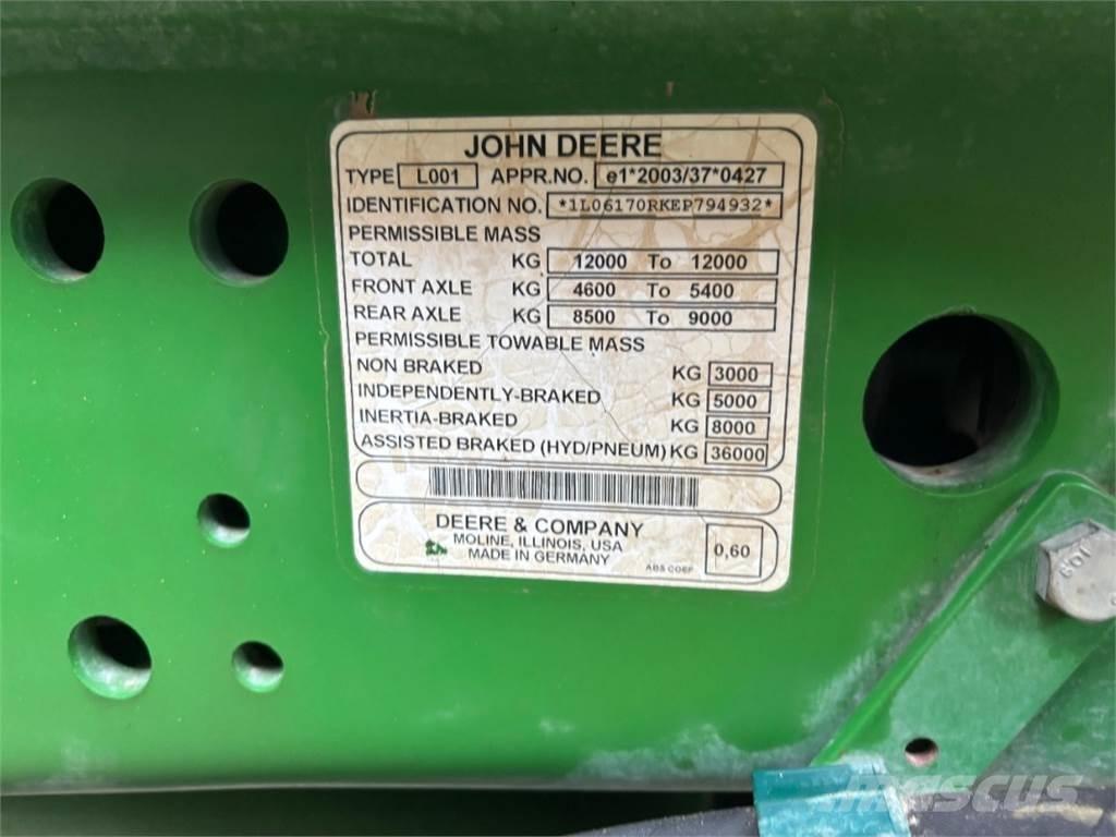 John Deere 6170R Traktori