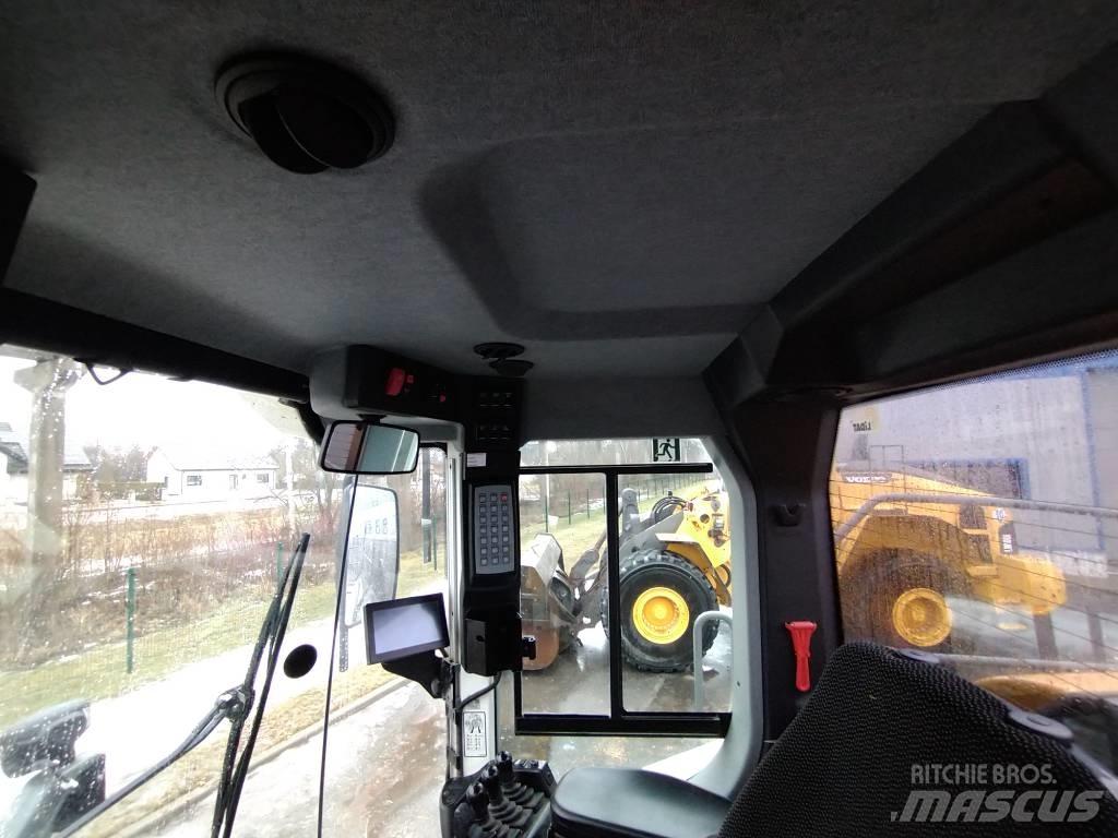 Liebherr L 556 Utovarivači na točkove