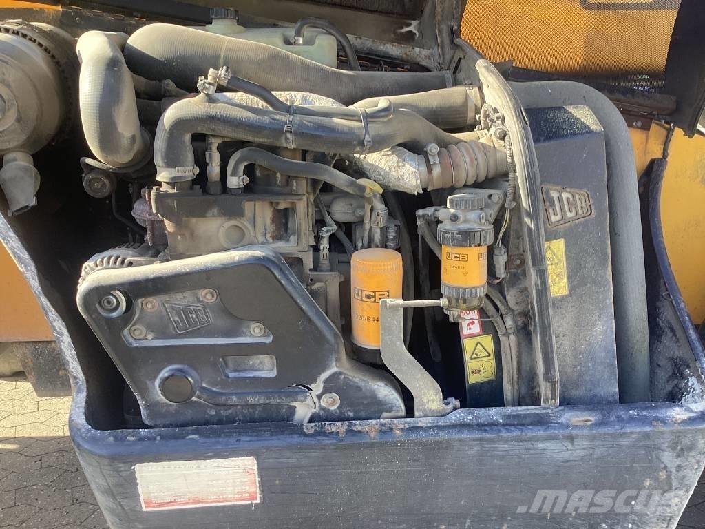 JCB 540-140 Teleskopski viljuškari