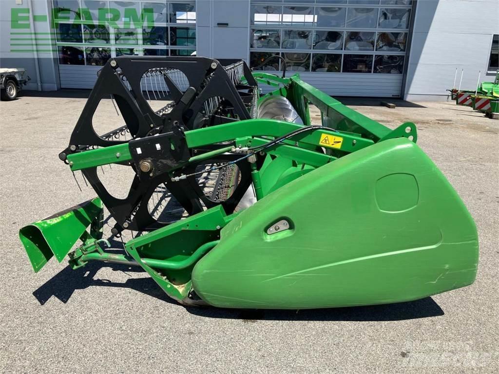 John Deere 620R Dodatna oprema za kombajne