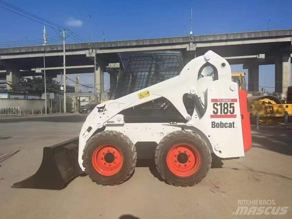 Bobcat S 130 Skid steer mini utovarivači