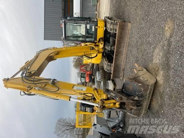 Komatsu PC80MR Teleskopski viljuškari
