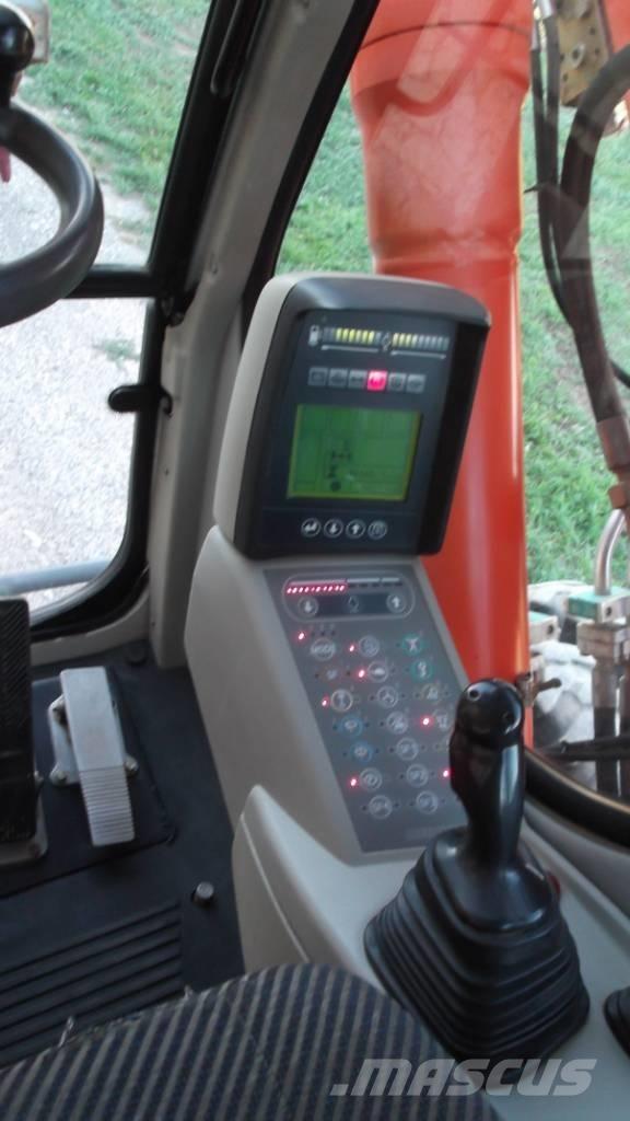 Liebherr A 900 C Bageri točkaši