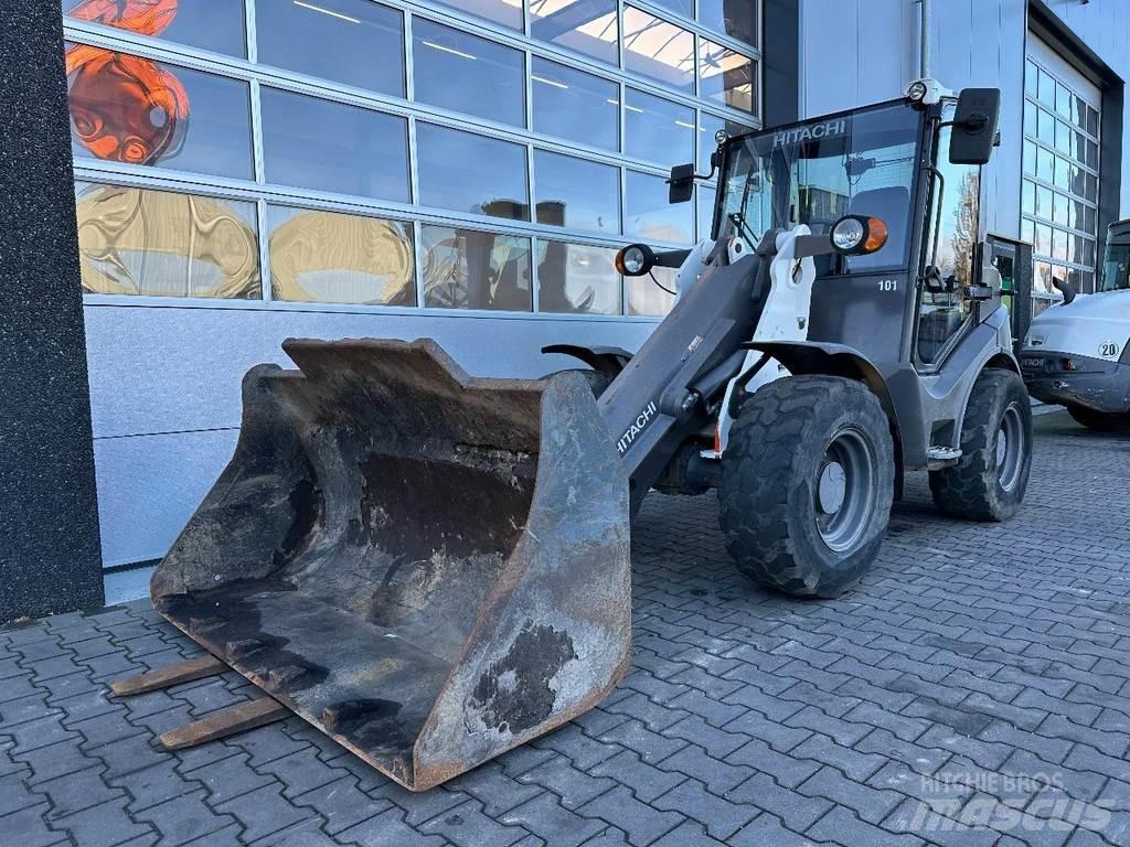 Hitachi ZW75 Utovarivači na točkove
