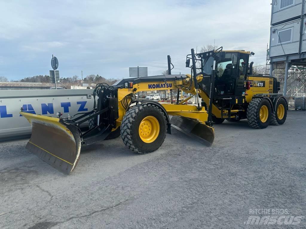 Komatsu GD675-7E0 Grejderi