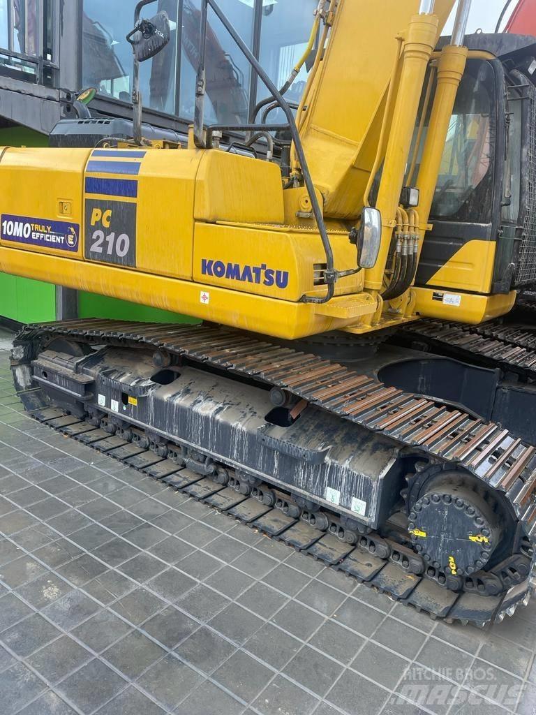 Komatsu PC210-10MO Bageri guseničari