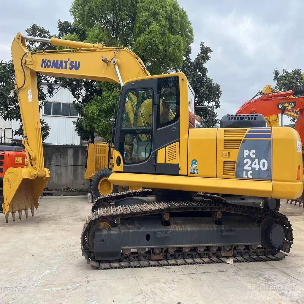 Komatsu PC 240 LC Bageri guseničari