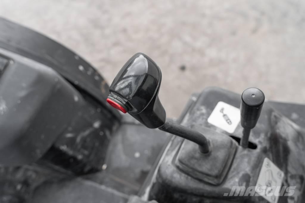 Manitou MC 30-4 Dizelski viljuškari