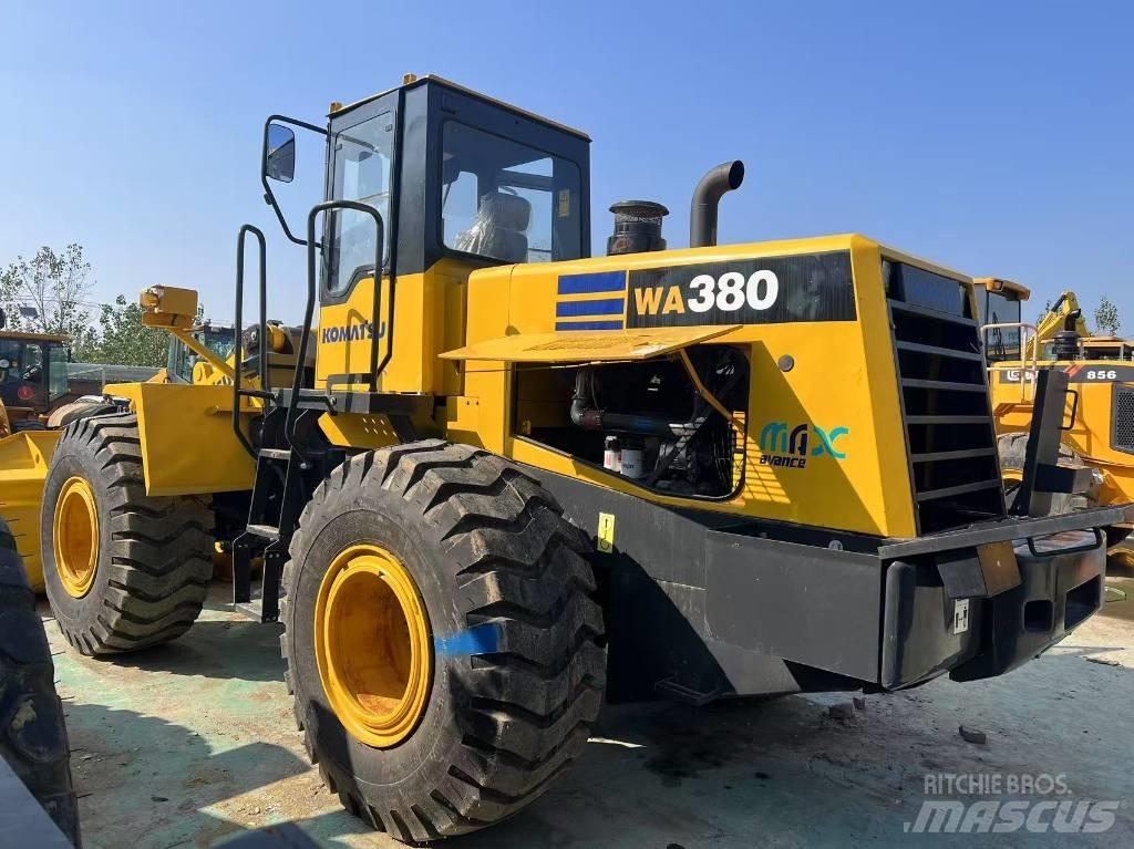 Komatsu WA 380 Utovarivači na točkove
