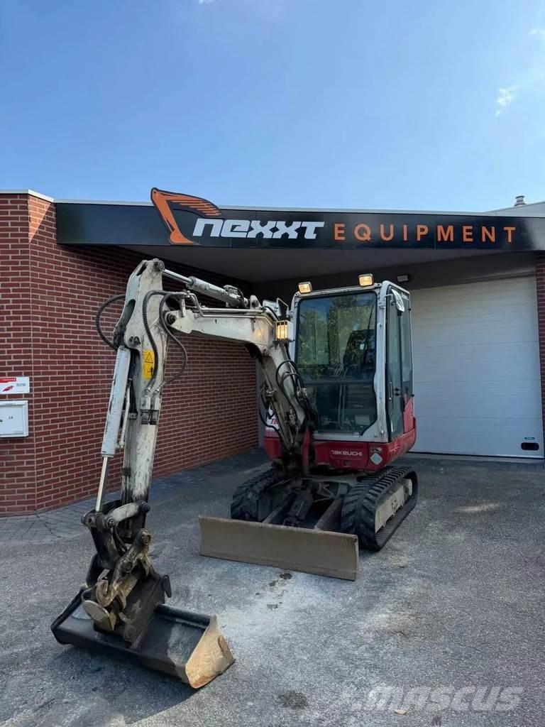 Takeuchi TB230 Bageri guseničari
