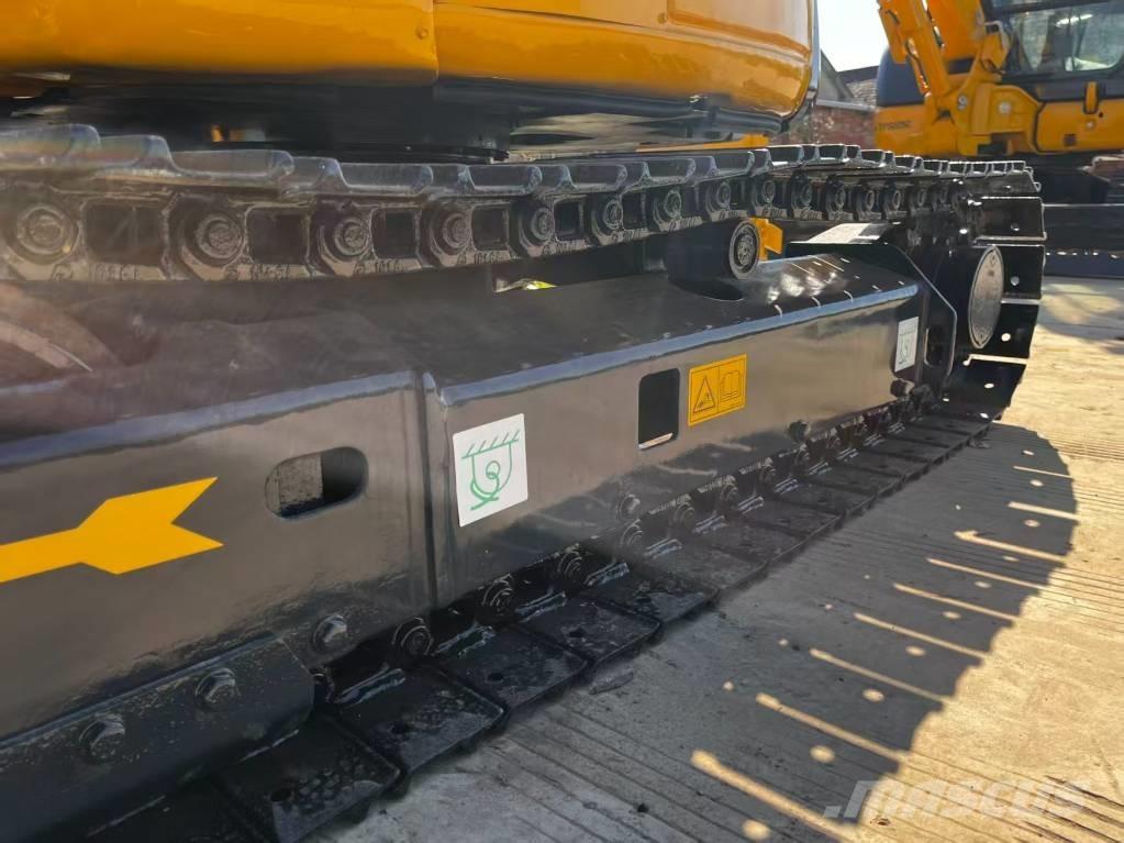 Komatsu PC 35 MR Mini bageri < 7t