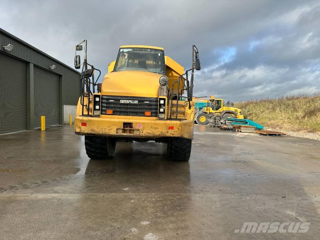 CAT 740C Zglobni damperi