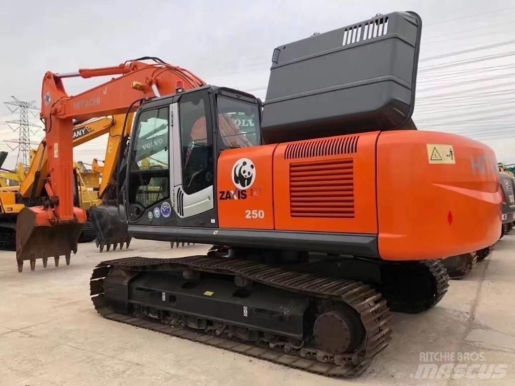 Hitachi ZX 250 Bageri guseničari