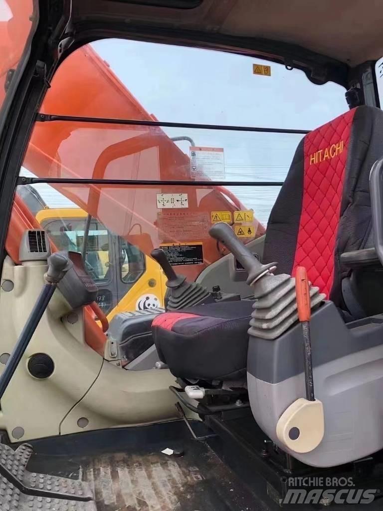 Hitachi ZX 250 Bageri guseničari
