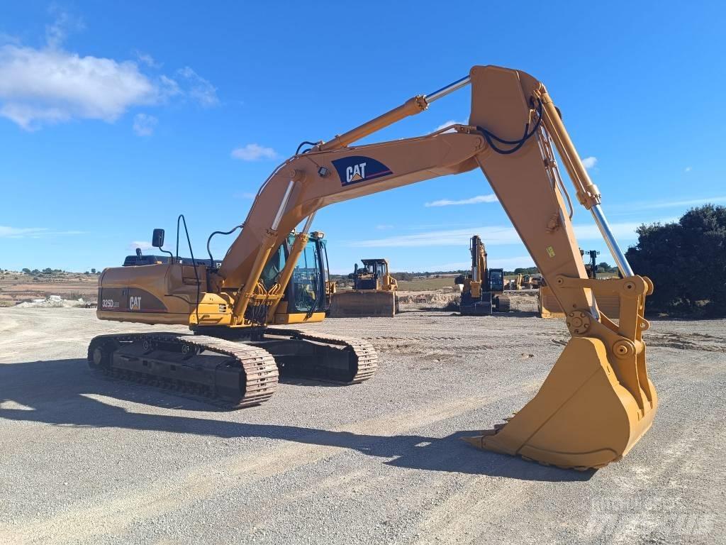 CAT 325 D Bageri guseničari