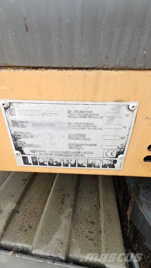 Liebherr 904 Bageri točkaši
