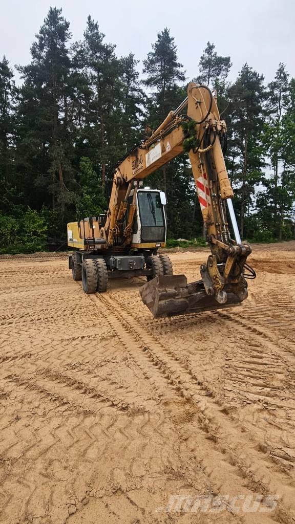 Liebherr 904 Bageri točkaši