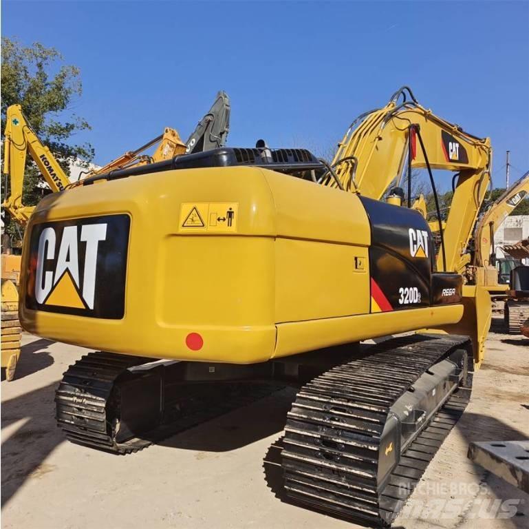 CAT 320 D 2 Bageri guseničari
