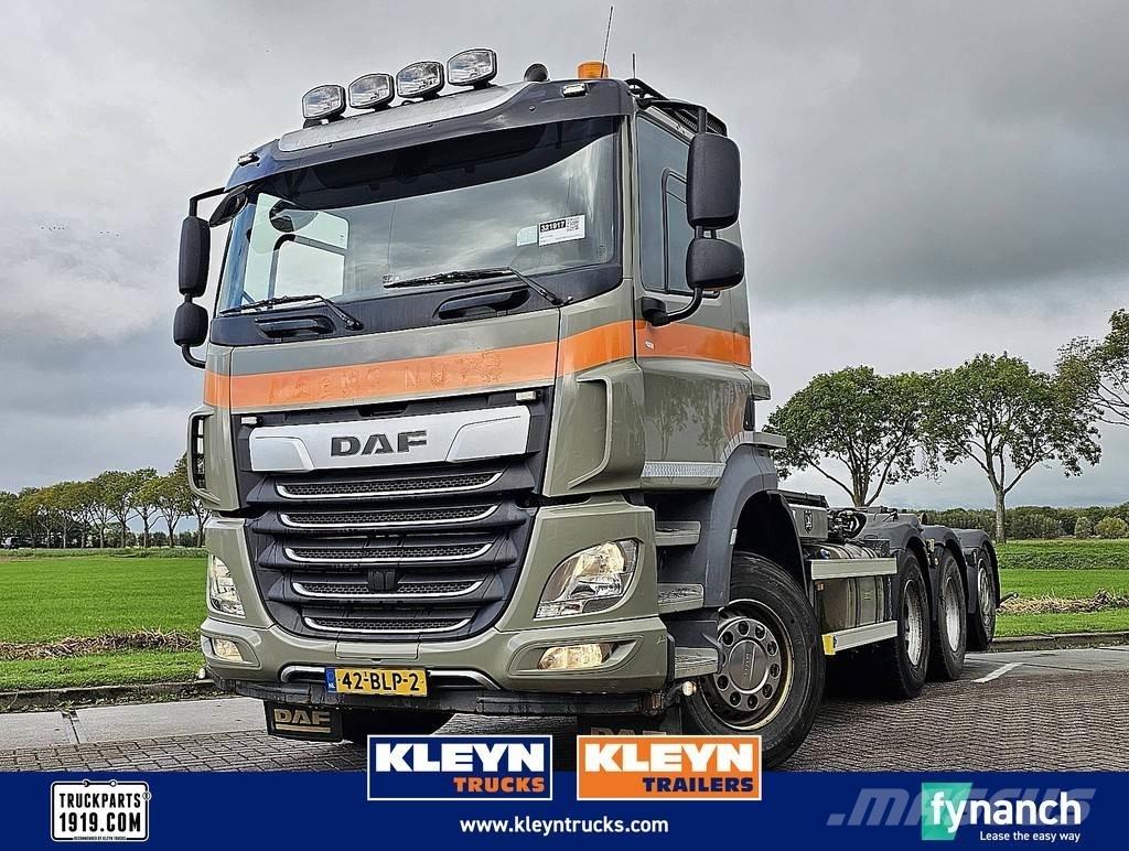 DAF CF 480 FAW Rol kiper kamioni sa kukom za podizanje tereta
