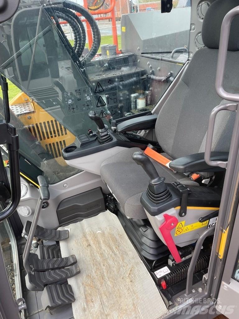 Volvo ECR145E Bageri guseničari