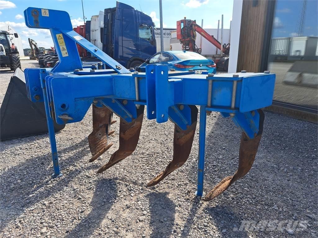 Mandam MGV6 3000 Okretači i sakupljači sena