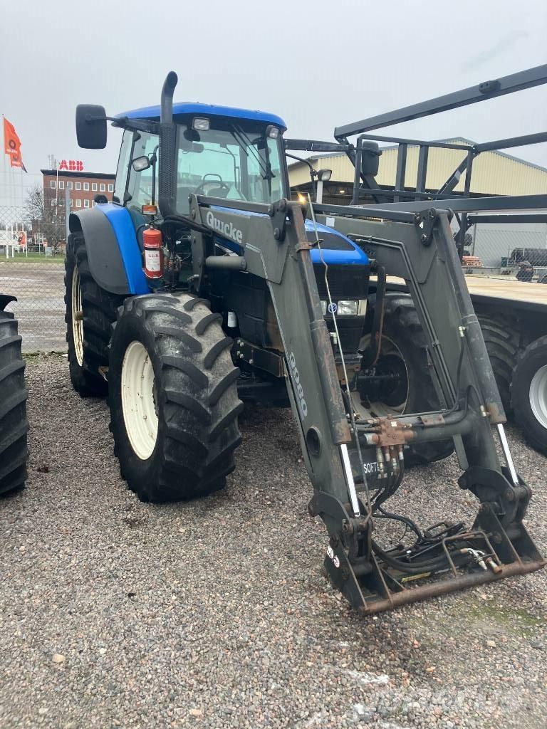 New Holland TM 175 Traktori