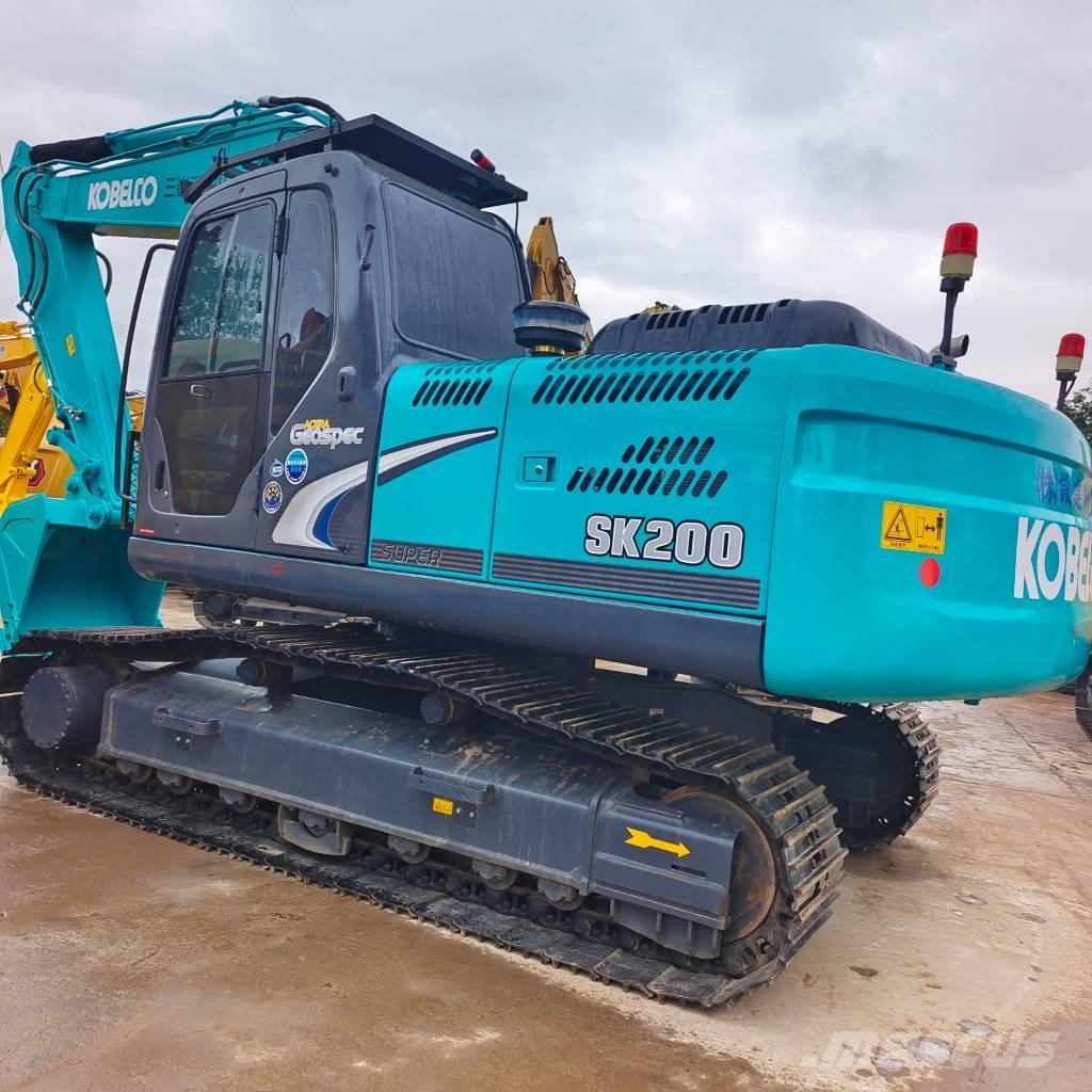 Kobelco SK 200 Bageri guseničari