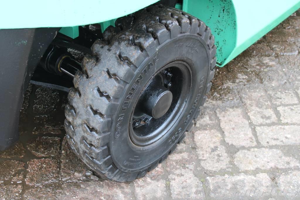 Mitsubishi DFD25NT Dizelski viljuškari