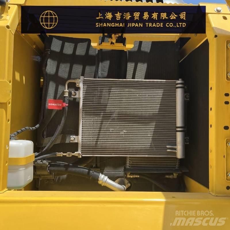 Komatsu PC 210 Bageri guseničari