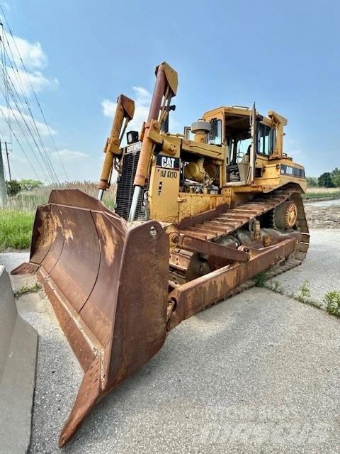 CAT D 8 N Buldožeri guseničari