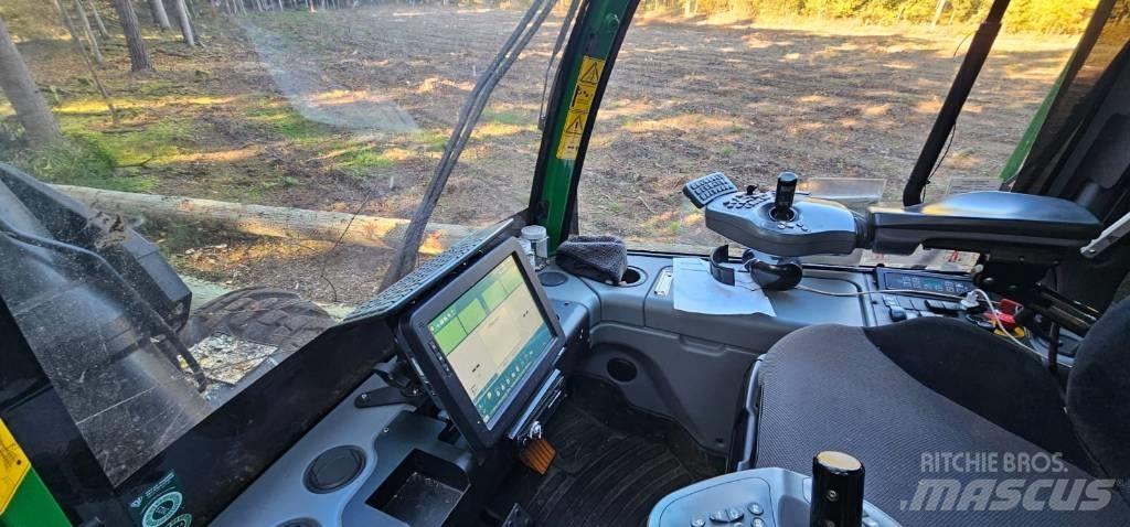 John Deere 1270 G Harversteri