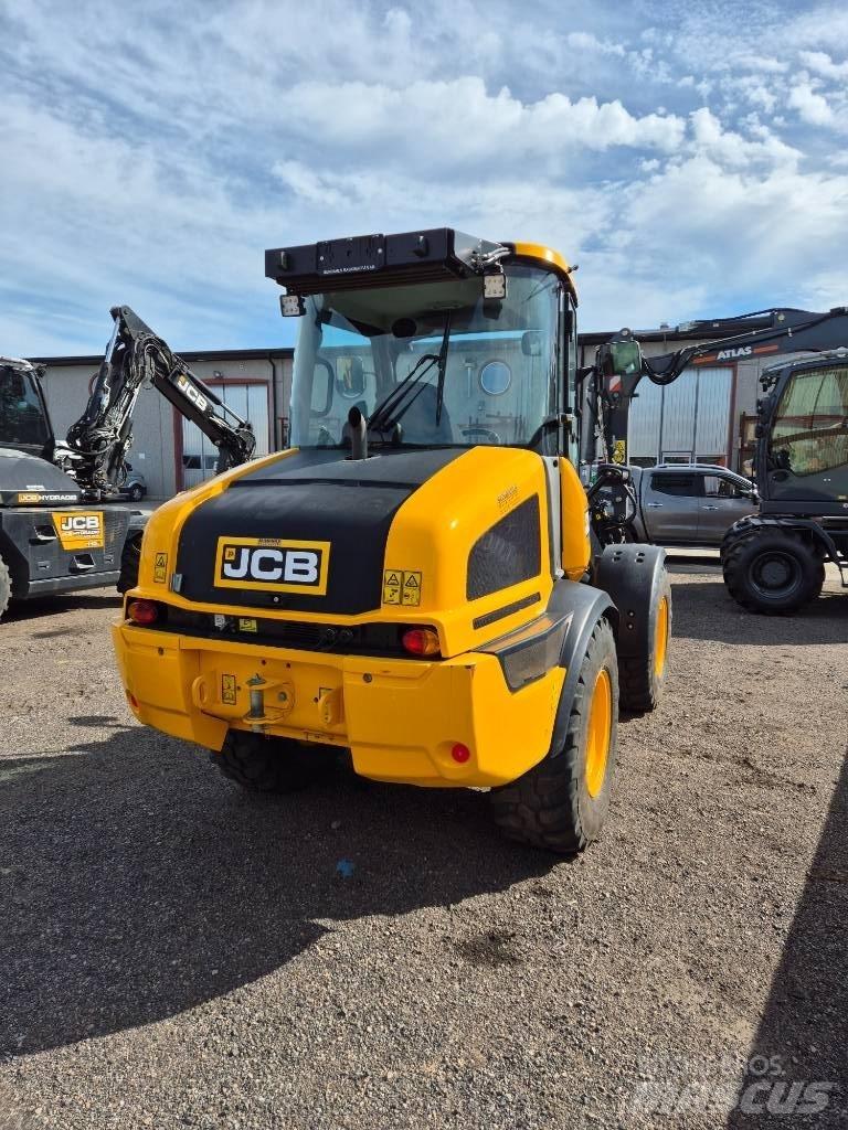 JCB 409 Utovarivači na točkove