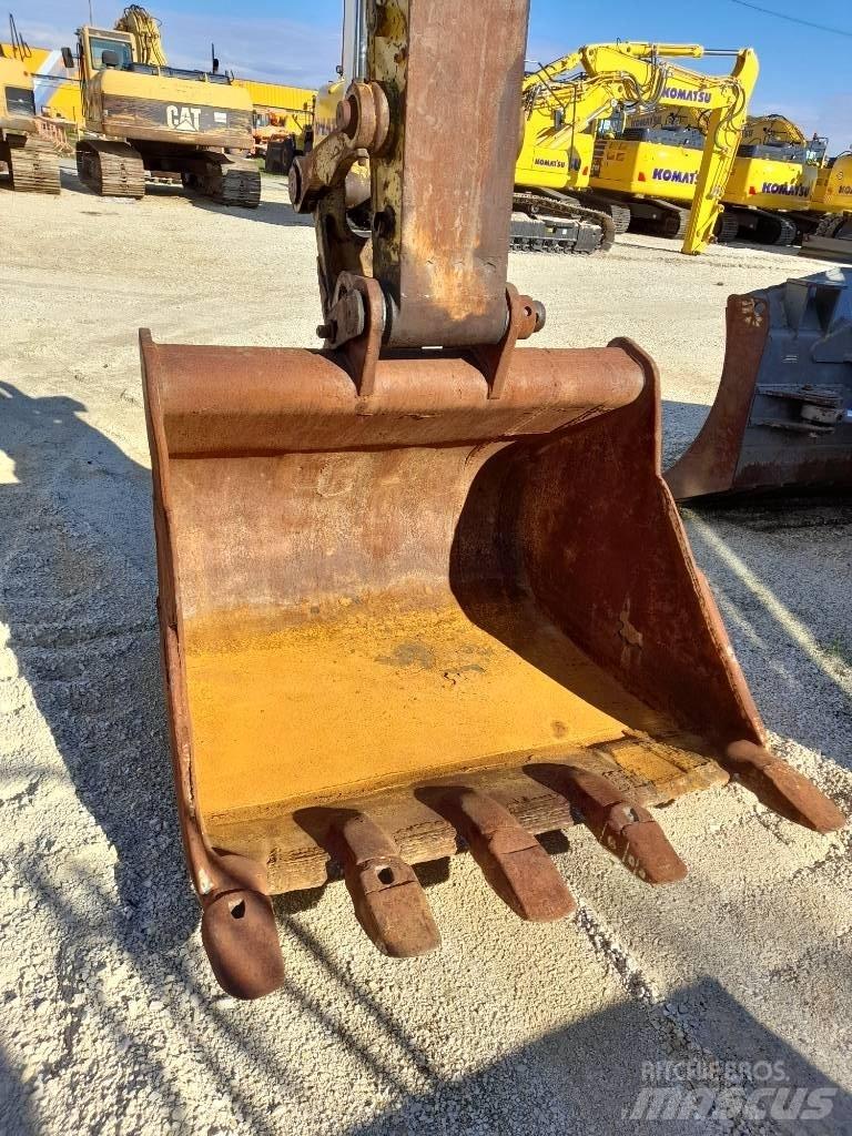 Komatsu PW200-7 Bageri točkaši