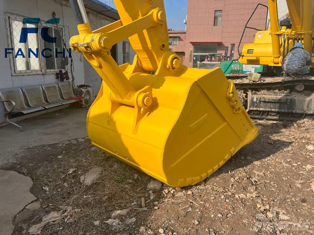 Komatsu PC 450-8 Bageri guseničari