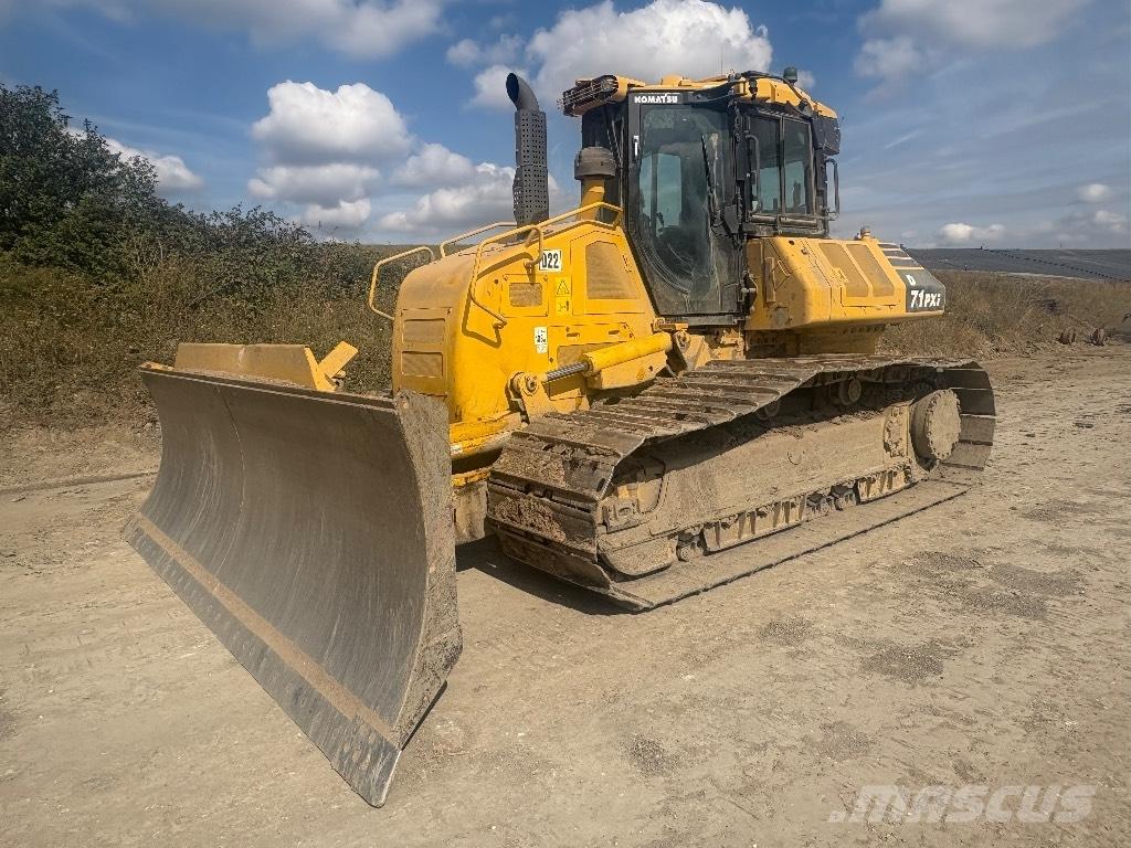 Komatsu D71PXI-24 Buldožeri guseničari