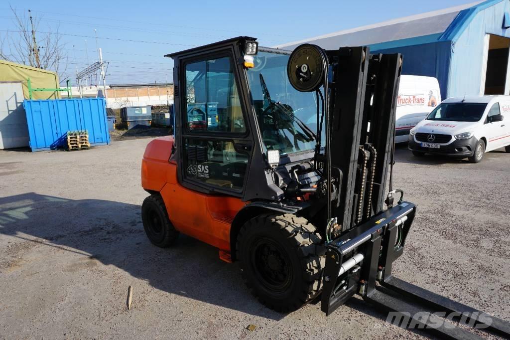 Toyota 42-7FD40 Dizelski viljuškari