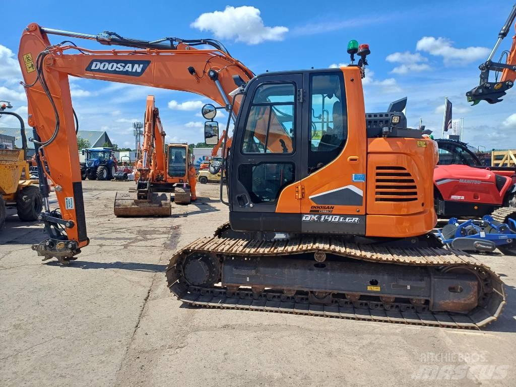 Doosan DX140LC-7K Bageri guseničari