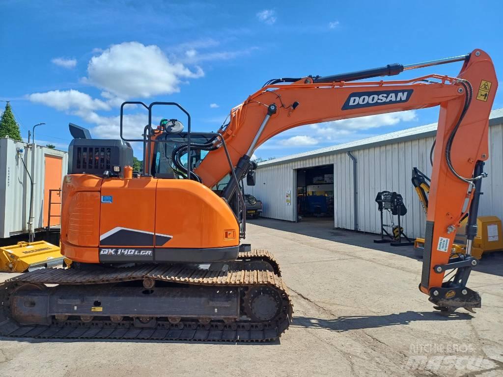 Doosan DX140LC-7K Bageri guseničari