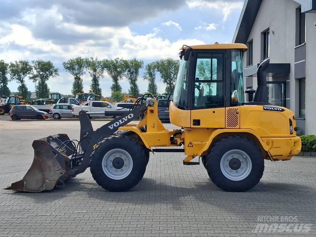 Volvo L 30 G Utovarivači na točkove