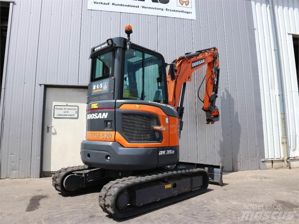 Doosan DX35Z-7 Mini bageri < 7t
